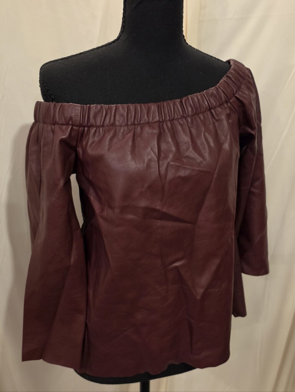 DO+BE Burgundy Faux Leather Off The Shoulder Top Blouse Small Night Out Fall